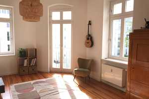 Heller teilmöblierter 4-Raum-Altbau in Parknähe befristet auf 10 Monate – Kochhannstr. 1, 10249 Berlin – Vorschaubild 5