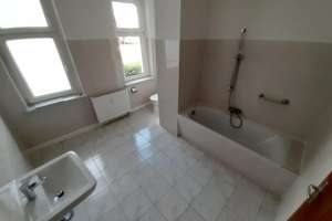 Wohnen ohne Aua fürs Konto. Mietpreis gesenkt. / Living without hurting your wallet. Reduced rent. – Frankenberger Straße 208, 9131 Ebersdorf, Chemnitz – Vorschaubild 5