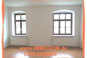 3-Zimmer-Wohnung über 3 Etagen mit Dachterrasse in ruhiger Citylage von Zwickau zu vermieten! – Schloßstraße 15, 8056 Mitte-Nord, Zwickau – Vorschaubild 2