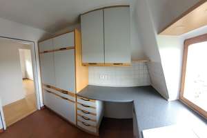 Gemütliche 4-Zi-Wohnung im 2. OG in Stuttgart-Birkach – Die vollständige Adresse der Immobilie erhältst du vom Anbieter., 70599 Birkach-Süd, Stuttgart – Vorschaubild 13