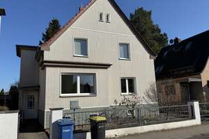Domblick, tolle Lage, innenstadtnah, erschwinglich. Platz für die ganze Familie und/ oder Büro – Die vollständige Adresse der Immobilie erhältst du vom Anbieter., 39116 Sudenburg, Magdeburg – Vorschaubild 2