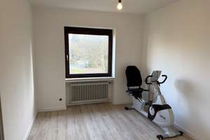 Attraktives MRH zur Renovierung mit Vollkeller, Süd- West Terrasse und Garage in gefragter Ortslage  – Die vollständige Adresse der Immobilie erhältst du vom Anbieter., 28832 Achim – Vorschaubild 11
