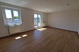 Für Sie renoviert - wohlfühlen mit sonnigem Balkon! – Dessauer Str. 112, 6886 Lutherstadt Wittenberg – Vorschaubild 2