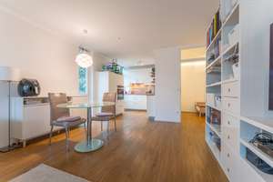 NATURNAH - GEHOBEN - LUKRATIV
 Kernsanierte Wohnung in sehr begehrter Lage – Die vollständige Adresse der Immobilie erhältst du vom Anbieter., 81927 Englschalking, München – Vorschaubild 5