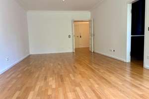 *** Toplage Bogenhausen *** Exklusive 2- Zimmer- Wohnung mit sonnigem Balkon und Isarblick – Die vollständige Adresse der Immobilie erhältst du vom Anbieter., 81925 Herzogpark, München – Vorschaubild 4