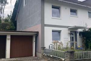 Ruhiges Reiheneckhaus mit familienfreundlichem Südgarten!     Bezahlbar durch Erbpacht! – Elfriedenstrasse 50, 81827 Waldtrudering, München – Vorschaubild 3
