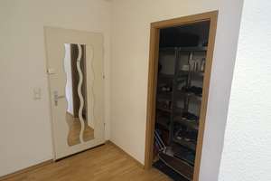 Helle 2-Zimmer Erdgeschosswohnung mit Balkon in Leverkusen-Lützenkirchen – Am Sandberg 4, 51381 Lützenkirchen, Leverkusen – Vorschaubild 3