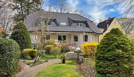 Bild von Luxuriöses Einfamilienhaus auf parkähnlichem Grundstück in bester Lage von Hannover Kirchrode