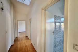 2 TERRASSEN, BODENTIEFE FENSTER  & KAMIN - GROSSZÜGIGES DACHGESCHOSS -ZUM SELBSTGESTALTEN – Berlin – Vorschaubild 3