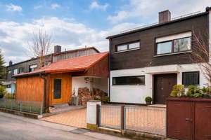 Modernisierte Doppelhaushälfte mit PV & Wärmepumpe - sonniger Südgarten in Eching – Die vollständige Adresse der Immobilie erhältst du vom Anbieter., 85386 Eching – Vorschaubild 2