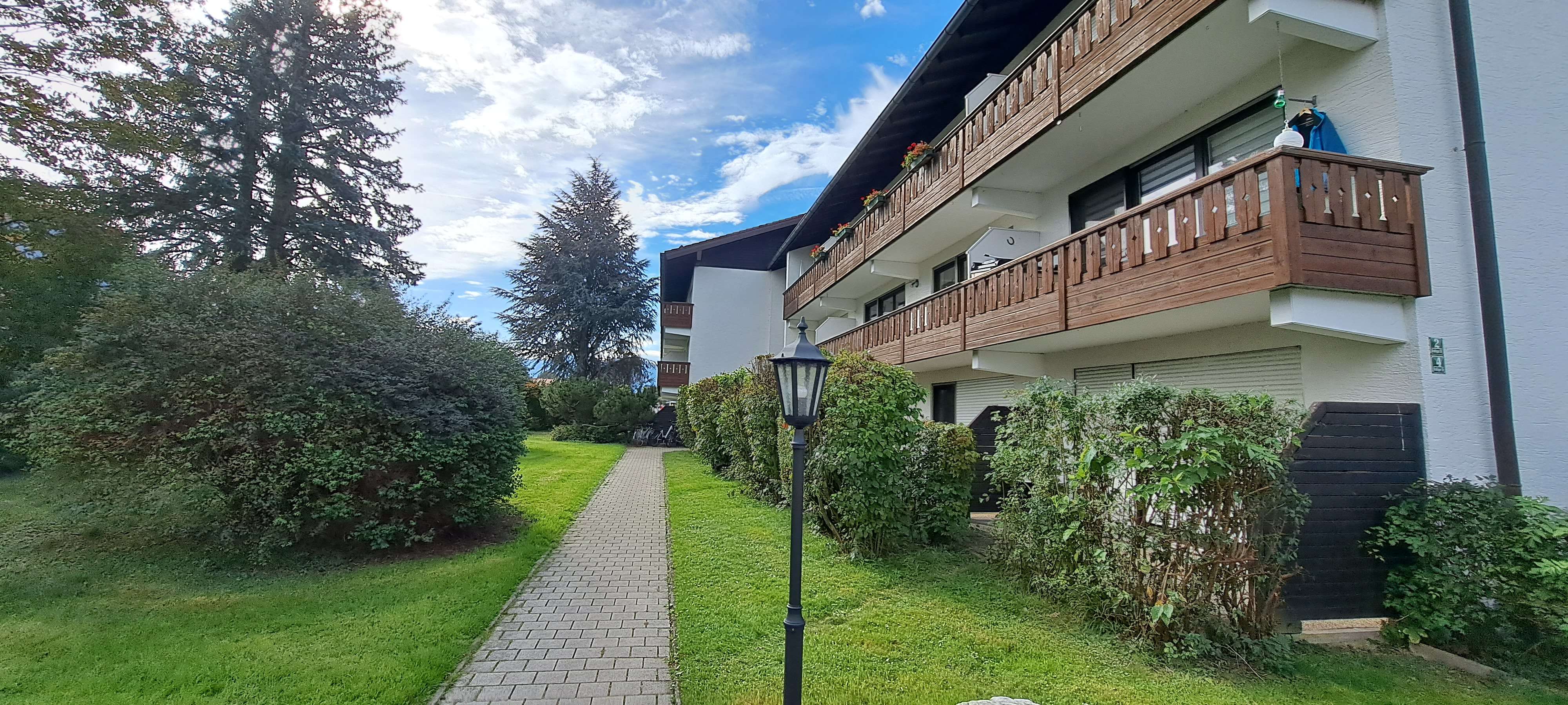 Gemütliches 1 -Zimmer - Appartement im EG mit Terrasse im beliebten Grassau im Chiemgau, Traunstein Kreis – Bild 3