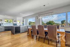 *Neuwertige Villa mit Weitblick, 9 Zimmern, Toplage und luxuriöser Ausstattung in Kümmersbruck* – Die vollständige Adresse der Immobilie erhältst du vom Anbieter., 92245 Kümmersbruck – Vorschaubild 6