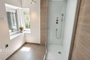 Renovierungsbedürftiges Einfamilienhaus mit viel Platz, Pool, Doppelgarage und Schuppen – Die vollständige Adresse der Immobilie erhältst du vom Anbieter., 12589 Rahnsdorf, Berlin – Vorschaubild 9