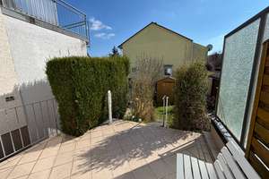 Kleines Reihenmittelhaus für Paare oder junge Familien mit Garten und Ausbaureserve im Dach – Die vollständige Adresse der Immobilie erhältst du vom Anbieter., 61381 Friedrichsdorf – Vorschaubild 3