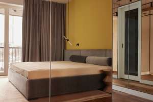 Design-Townhouse mit 5 Schlafzimmern am Wasser mit hoher Privatsphäre – Die vollständige Adresse der Immobilie erhältst du vom Anbieter., 10115 Mitte (Ortsteil), Berlin – Vorschaubild 8