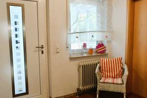 Charmantes Einfamilienhaus in Schmieheim – Ihr neues Zuhause wartet auf Sie! – Hummelbergstraße 30, 77971 Kippenheim – Vorschaubild 2