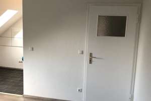 Dachgeschosswohnung mit 2,5 Zimmer in Kaßlerfeld – Kaßlerfelder Straße 45, 47059 Kaßlerfeld, Duisburg – Vorschaubild 10