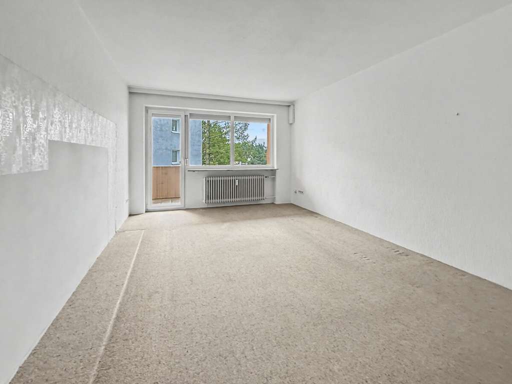 Immobilie in Röthenbach an der Pegnitz - Solide Kapitalanlage oder Ihr neues Zuhause: 
Gepflegte 3,5-Zimmer-Wohnung mit Garage - Bild 3