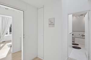 Großzügiges Wohnerlebnis: Modernisierte DG-Maisonette mit perfekter Sonnen-Ausrichtung! – Die vollständige Adresse der Immobilie erhältst du vom Anbieter., 22043 Marienthal, Hamburg – Vorschaubild 14