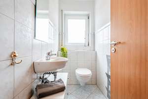 STADTLOGE - Große 4,5-Zimmerwohnung mit XL-Terrasse und einem Tiefgaragenstellplatz in Heilbronn – Die vollständige Adresse der Immobilie erhältst du vom Anbieter., 74074 Heilbronn, Heilbronn – Vorschaubild 9
