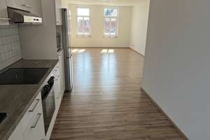 Offene Wohnküche & Balkon im sanierten Eckhaus. Stilvolle 2 Zimmer Wohnung mit Aufzug und A+ Energie – Schwartzestraße 6, 4229 Kleinzschocher, Leipzig – Vorschaubild 9