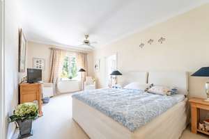 Mediterranes Idyll: Luxus-Villa mit Parkgrundstück & Wellnessbereich – Die vollständige Adresse der Immobilie erhältst du vom Anbieter., 22147 Rahlstedt, Hamburg – Vorschaubild 28