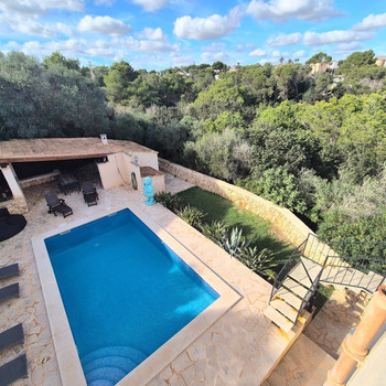 Charmante Villa mit touristischer Lizenz, nur 3 Gehminuten von Cala Santanyí entfernt