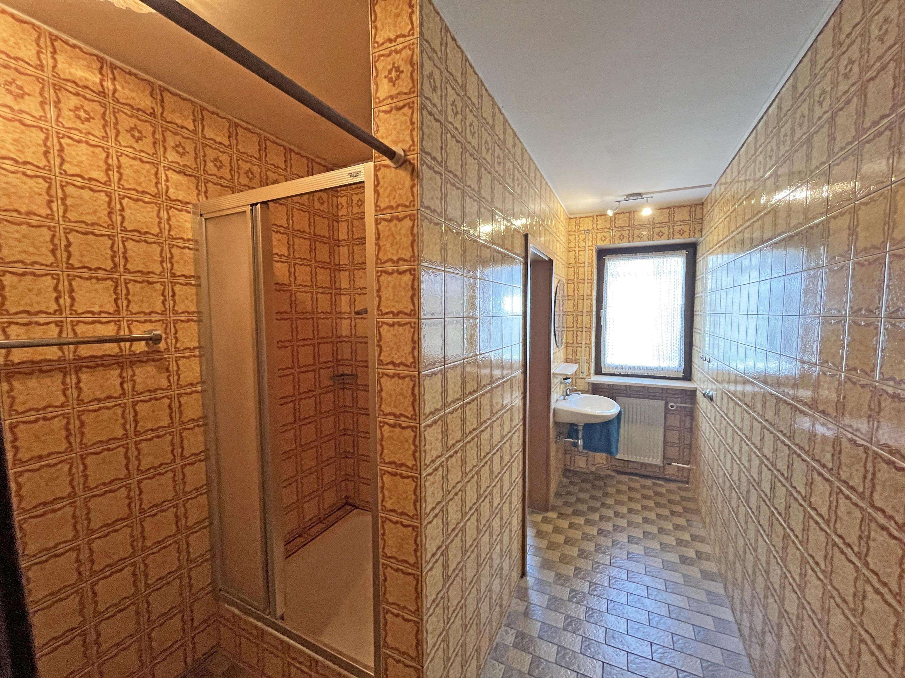 Immobilie in Stöttwang - Bauernhof mit sehr guter Substanz und vielen Möglichkeiten - Bild 8