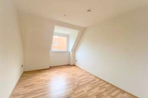 🏡 Helle 3,5-Zimmer-Dachgeschosswohnung mit Gartenmitbenutzung in Dortmund-Bövinghausen – 44388 Bövinghausen, Dortmund – Vorschaubild 5