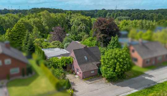 Bild von Kanallage in Spetzerfehn: Großartiges, parkähnliches Grundstück mit sanierungsbedürftigem Objekt!