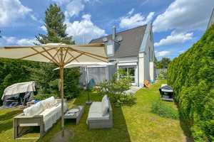 Mögeldorf: Moderne, helle, gepflegte Doppelhaushälfte mit Carport und Einzelgarage in top Wohnlage – Nürnberg – Vorschaubild 2