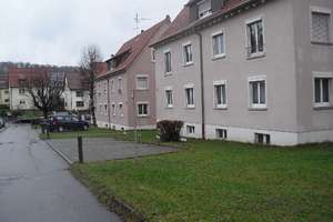 renovierte 3-Zimmer-DG-Wohnung in Stuttgart- Feuerbach / Befristung 30.06.2030 – Idarwaldstraße 8, 70469 Lemberg/Föhrich, Stuttgart – Vorschaubild 2
