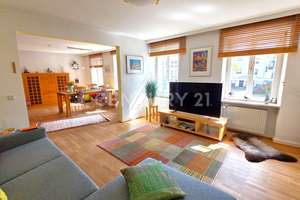 Exklusives 1-2 Familienhaus, mit Garten und Balkon in der Historischen Altstadt von in St. Ingbert – Maxplatz 18, 66386 Sankt Ingbert – Vorschaubild 25