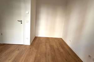 4-Zimmer-Wohnung (Typ 13) mit eigenem Garten, zwei Badezimmern und Keller  – Raderberggürtel 50, 50968 Marienburg, Köln – Vorschaubild 2