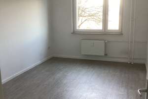 Schöner Wohnen: ansprechendes 1-Zimmer-Appartment – Falkenseer Chaussee 199, 13589 Falkenhagener Feld, Berlin – Vorschaubild 1