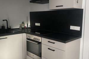 Charmante 2-Zimmer Dachgeschosswohnung in Köln-Rodenkirchen – Die vollständige Adresse der Immobilie erhältst du vom Anbieter., 50996 Rodenkirchen (Ortsteil), Köln – Vorschaubild 9