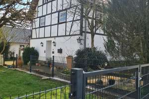 Blankenheim charmantes Fachwerkensemble von 1996 mit 4.462 m² Grundstück und vielseitigen Nutzungsop – Die vollständige Adresse der Immobilie erhältst du vom Anbieter., 53945 Blankenheim – Vorschaubild 6