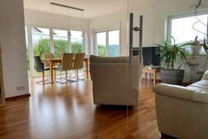 Neuwertiges (teil-)möbliertes 5-Zimmer-Einfamilienhaus mit EBK in Gusterath, bei Trier – Johann-Berens-Straße 29, 54317 Gusterath – Vorschaubild 3