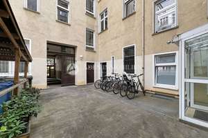 Top-Lage Kastanienallee!! 2 EG-Studios, 1 vermietet, 1 frei, ca. 52 m², mit Außenfläche (SNR) – Kastanienallee 47, 10119 Mitte (Ortsteil), Berlin – Vorschaubild 19