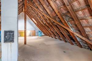 *Reserv.* MFH mit 3 Whg plus Ausbaupotential, mit Garten, zentrale Wohnlage! – Die vollständige Adresse der Immobilie erhältst du vom Anbieter., 71638 Ost, Ludwigsburg – Vorschaubild 29