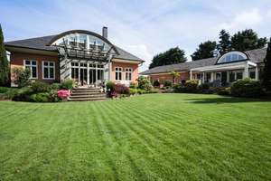 Luxus Villa mit Schwimmhalle || Park-Ensemble || Sauna || Garagen – Die vollständige Adresse der Immobilie erhältst du vom Anbieter., 50126 Bergheim – Vorschaubild 11
