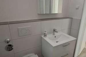 Frisch modernisierte 3-Zim.-Wohnung im 2. OG mit Dusche/Balkon in Düsseldorf-Garath – Paul-Bonatz-Straße 17, 40595 Garath, Düsseldorf – Vorschaubild 9