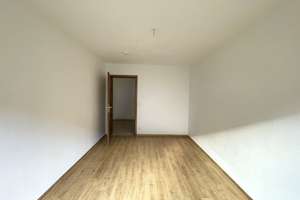 Helle 3-Zimmer Wohnung mit Balkon im 1. OG in Freiburg-Ebnet – Die vollständige Adresse der Immobilie erhältst du vom Anbieter., 79117 Ebnet, Freiburg im Breisgau – Vorschaubild 6