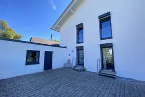 Exklusives Zweifamilienhaus mit Grüntenblick – modern, flexibel, energieeffizient – Die vollständige Adresse der Immobilie erhältst du vom Anbieter., 87471 Durach – Vorschaubild 10