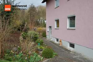 Gepflegtes Dreifamilienhaus in ruhiger Lage Deggendorf – ideal für Eigennutzer & Kapitalanleger – Die vollständige Adresse der Immobilie erhältst du vom Anbieter., 94469 Deggendorf – Vorschaubild 13