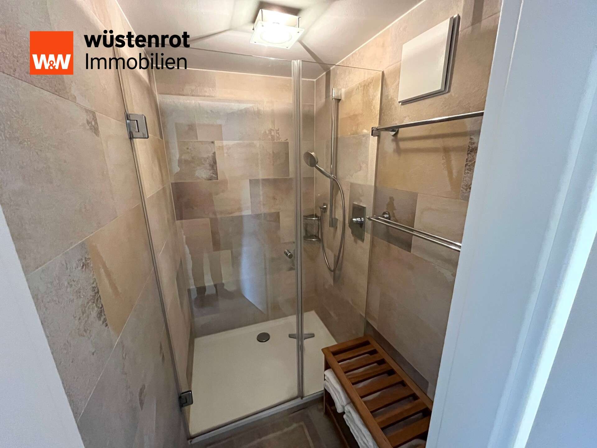 Immobilie in Grassau - Dachgeschosswohnung Ensamble - 159  m² -unverbaubarer  Ausblick im Ortskern von Grassau zu verkaufen - Bild 8