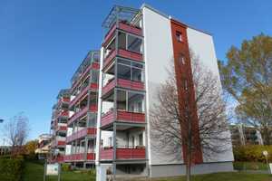 2 Zimmer mit SÜDBALKON suchen Nachmieter! – Steinwiese 74, 9116 Chemnitz – Vorschaubild 2