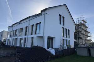 ***Neubau***KFW40Plus***Einbauküche***Weitblick***4,5 Zimmer-Maisonette*** – Eichholzstrasse 11, 44289 Sölderholz, Dortmund – Vorschaubild 5