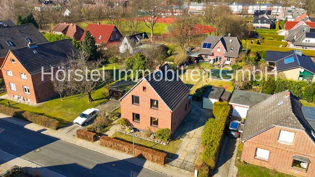 Immobilie in Wentorf bei Hamburg - Ein Zuhause zum Verlieben – EFH in attraktiver Lage - Bild 1