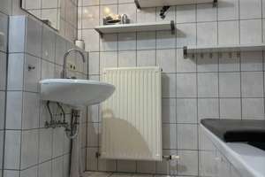 Gepflegte 2-Zimmer-Wohnung mit Terrasse und EBK in Heilbronn-Klingenberg – 74081 Klingenberg, Heilbronn – Vorschaubild 12